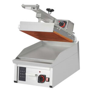 Kontaktgrill mit glatten Platten und elektronischer Steuerung